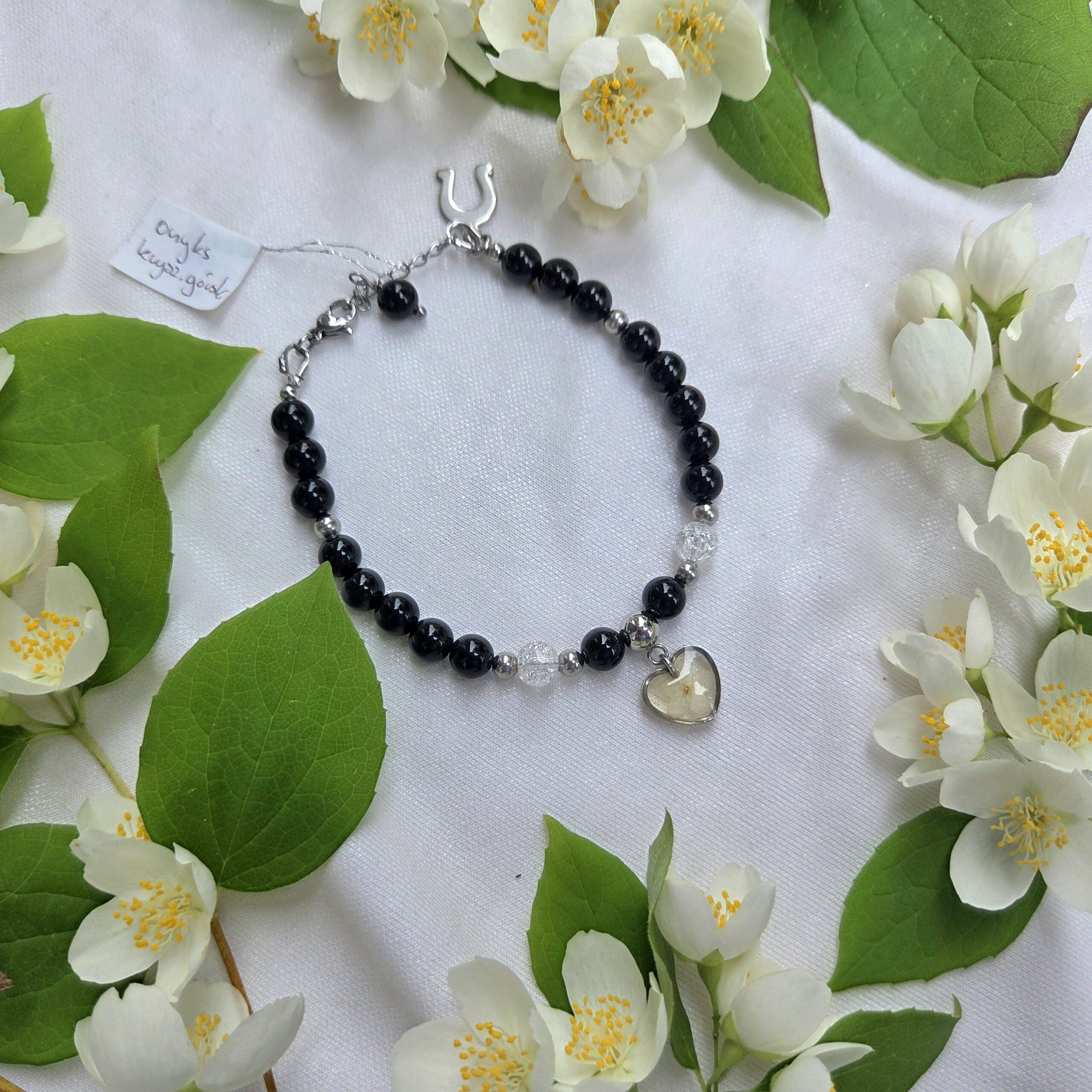 Kropla światła w ciemności