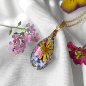 Nocny ogród ze sanwitalią