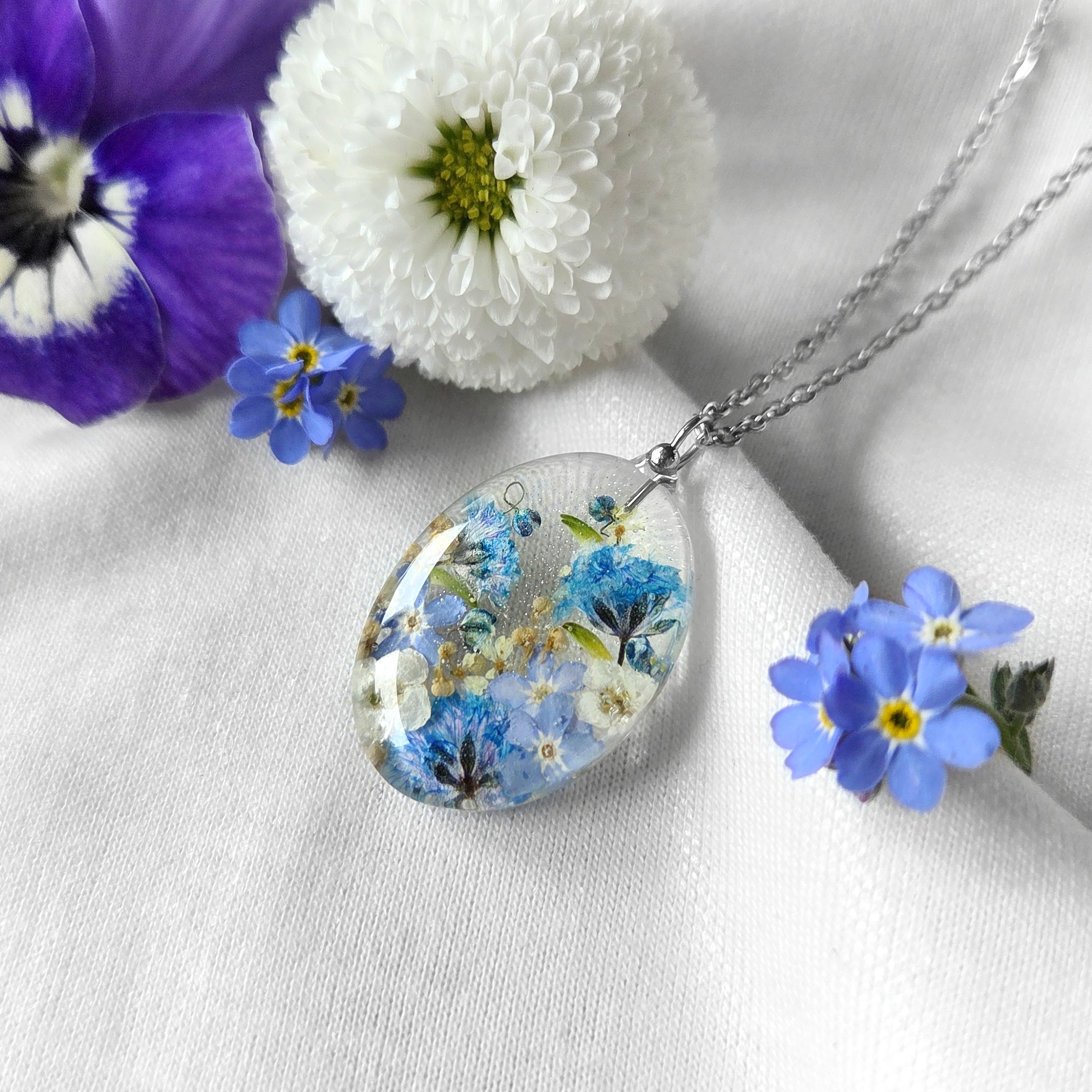 Szeptając - obrazek 2